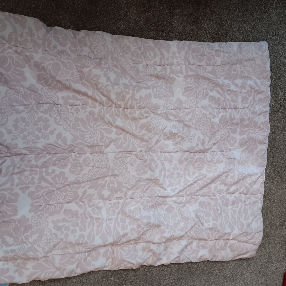 Elegant Pink Floral Crib Comforter